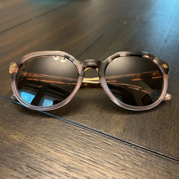 Tory Burch Blush/Tortoise Brown Sunglasses - Picture 1 of 9